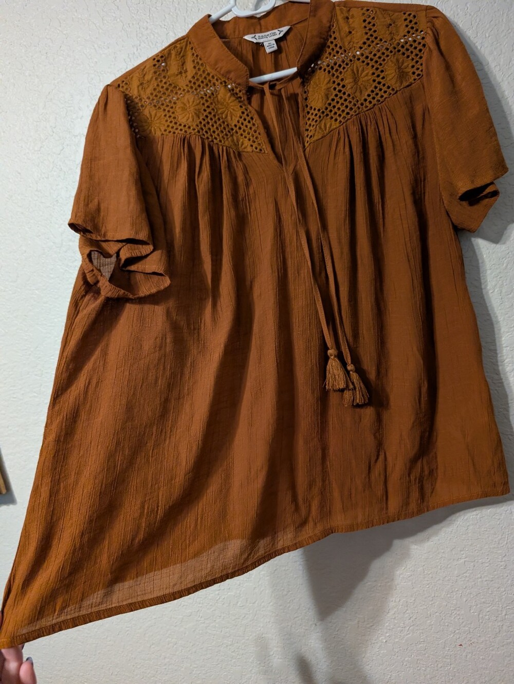 Nanette Lepore Burnt Orange / Brown Crochet Lace Shoulder Tie-front Blouse, XL - Picture 5 of 7
